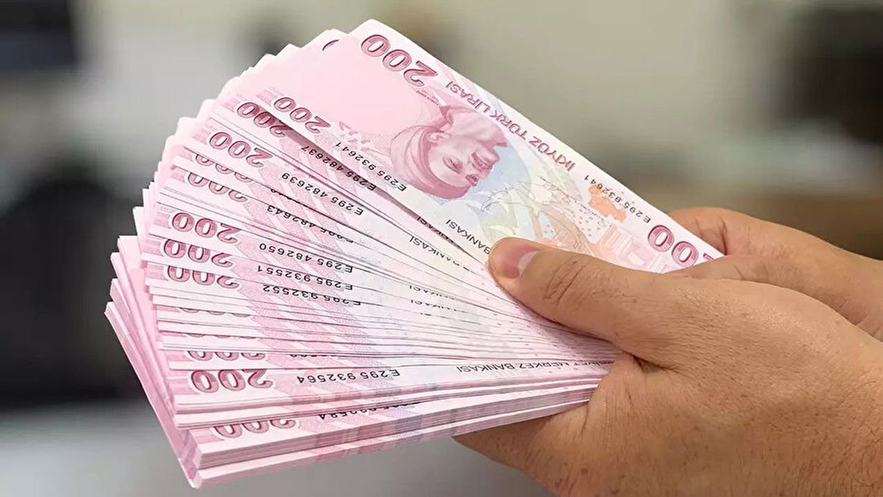 Yeni Torba Yasa Masada: Emekliye Çifte Zam ve Erken Emeklilik