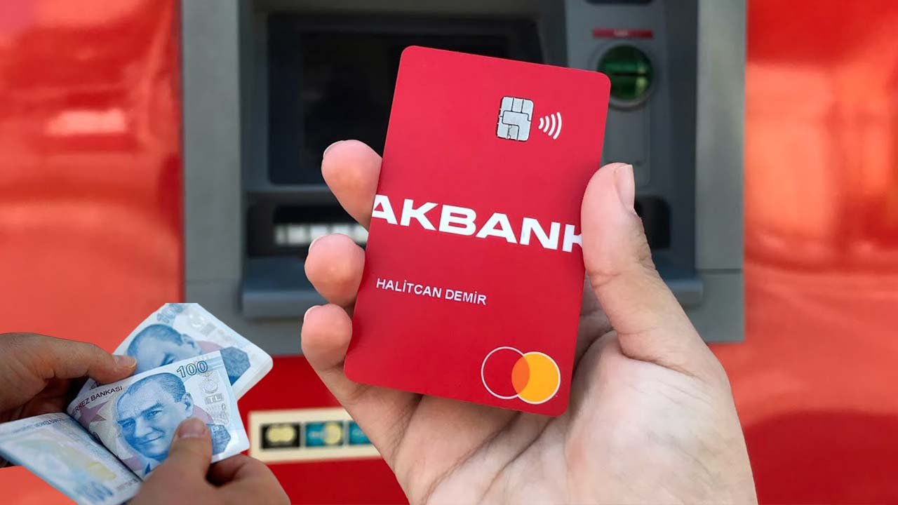 Gelir Belgesiz Kredi Duyuruldu: Akbank Kasım’da 50.000 TL’ye Kadar Ödeme Yapacak