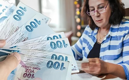 Ev Hanımlarına "Devlet Destekli" Emeklilik Dönemi Başlıyor: Hem Maaş Hem Sağlık Güvencesi!