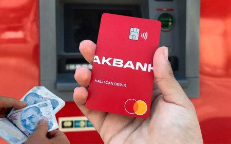 Gelir Belgesiz Kredi Duyuruldu: Akbank Kasım’da 50.000 TL’ye Kadar Ödeme Yapacak
